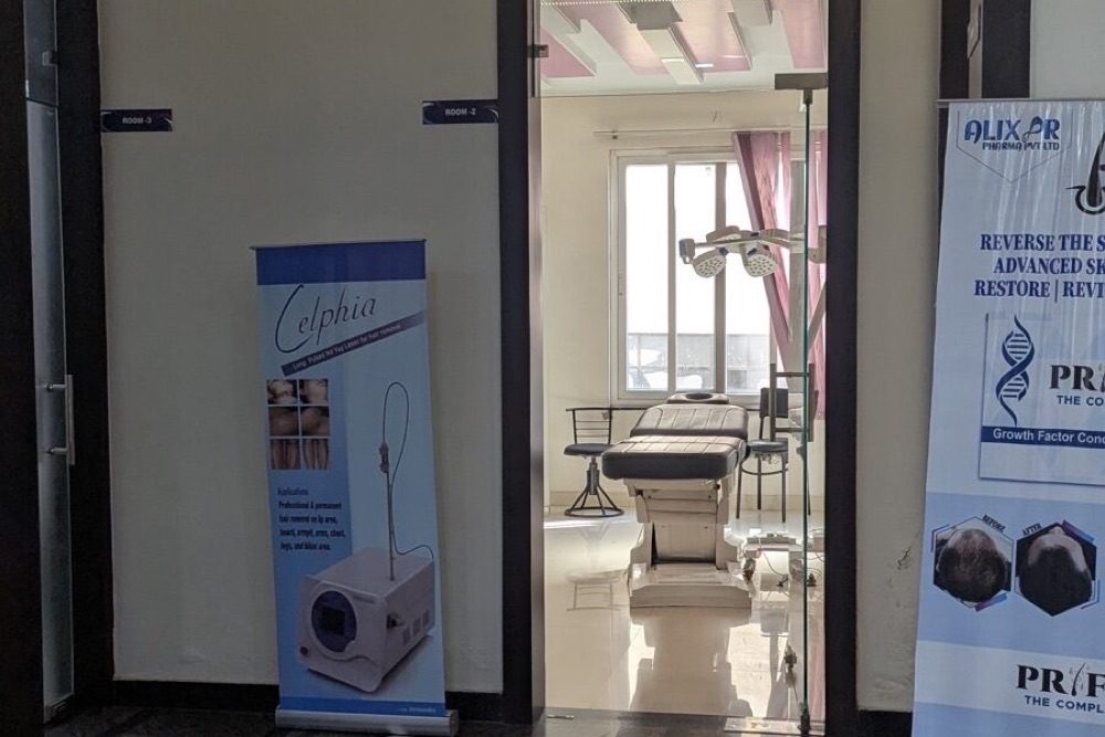 State-of-the-art sterile surgical operating suite at Kezza Clinic Jaipur